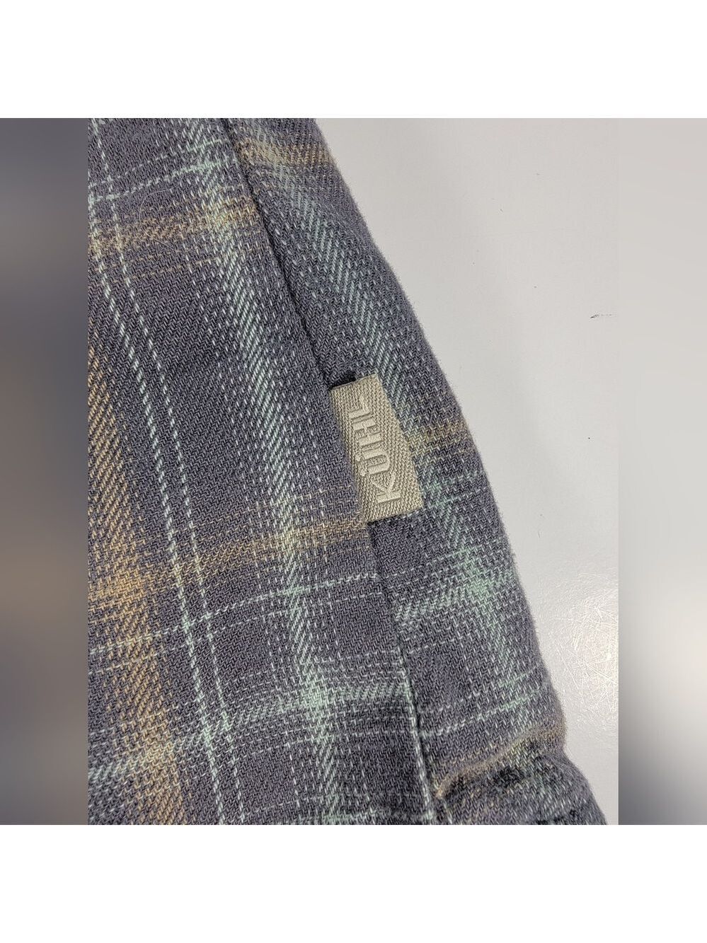 Kuhl Dillingr Flannel Shirt Men Medium Plaid Pockets Long Sleeve Gray Turquoise - Picture 4 of 13